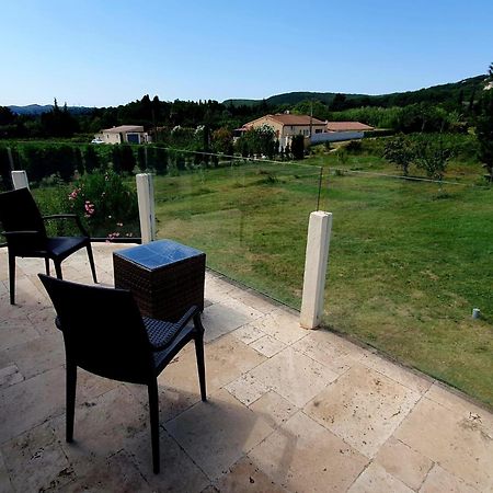 Apartamento Superbe chambre 20 m2, climatisée, parking, jardin, calme, 10 mn pont du Gard #7 Rochefort-du-Gard Exterior foto